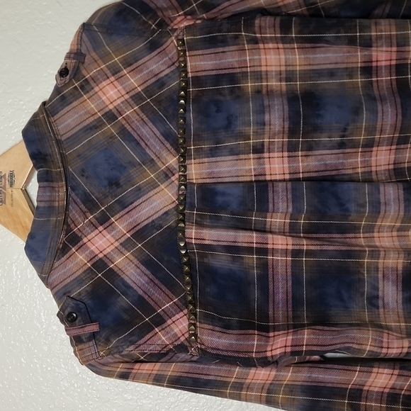 Miss Me Distressed Long Button Down Studded Plaid Shirt - Picture 10 of 11